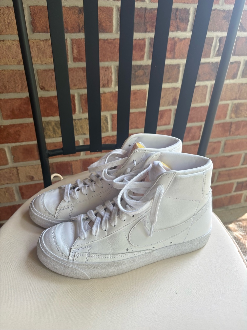 White High-Top Leather Sneakers - Classic Nike size women’s 7.5